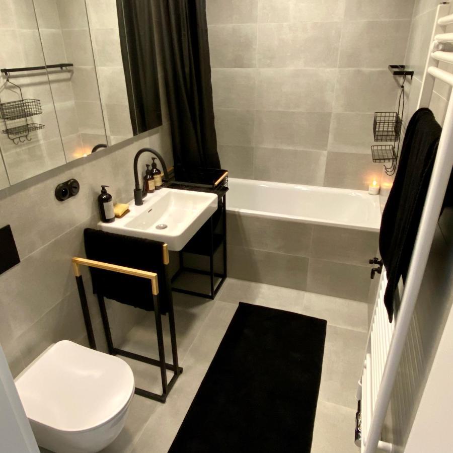 Room B 502 Прага Екстер'єр фото